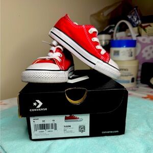 Infant size 6 converse OG red